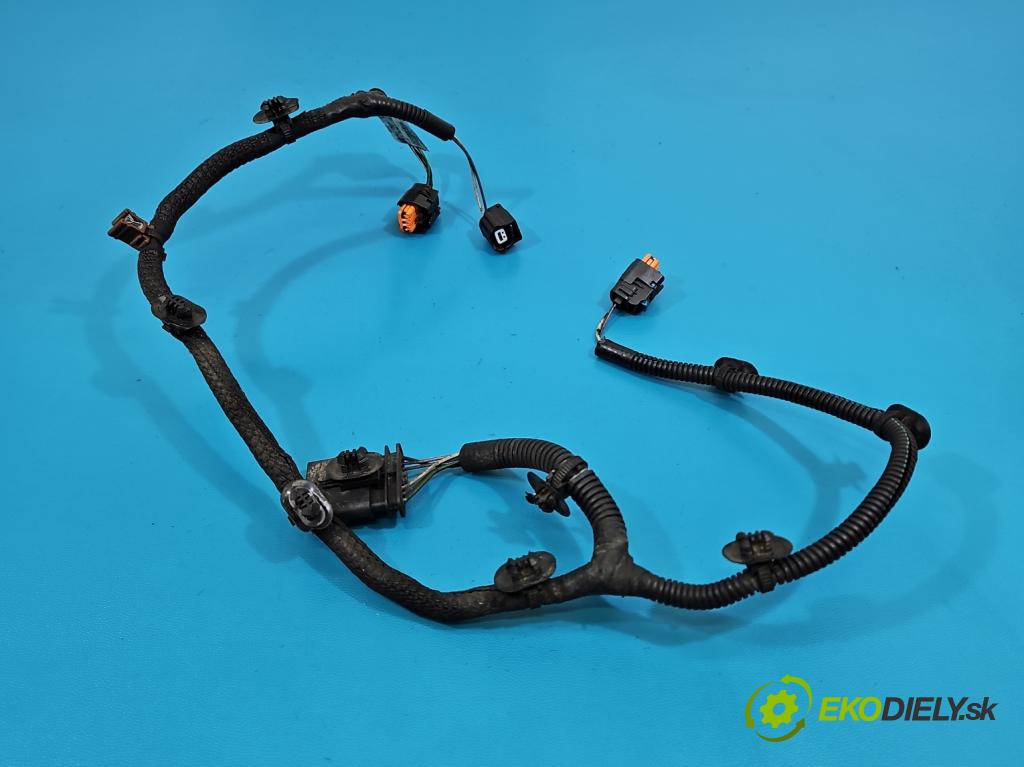 Dacia Dokker 2012- 1.5 dci 95 HP manual 70 kW 1461 cm3 5- Zväzok: motora 242594353R