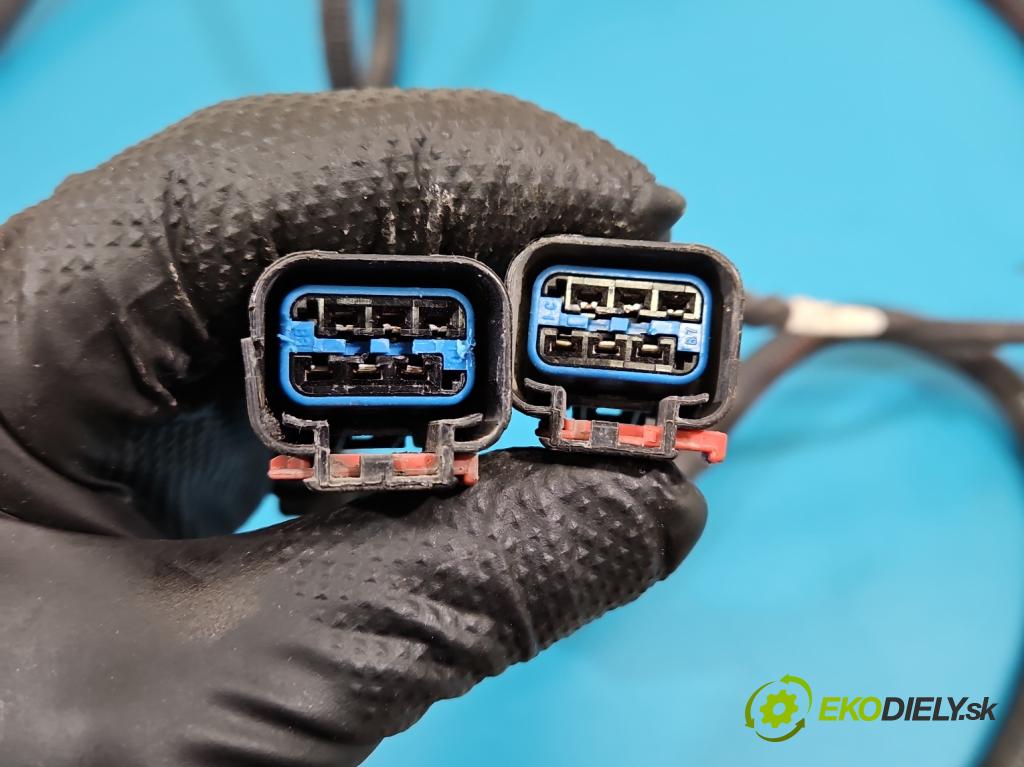 Dacia Dokker 2012- 1.5 dci 95 HP manual 70 kW 1461 cm3 5- Zväzok: ostatné 240750994R