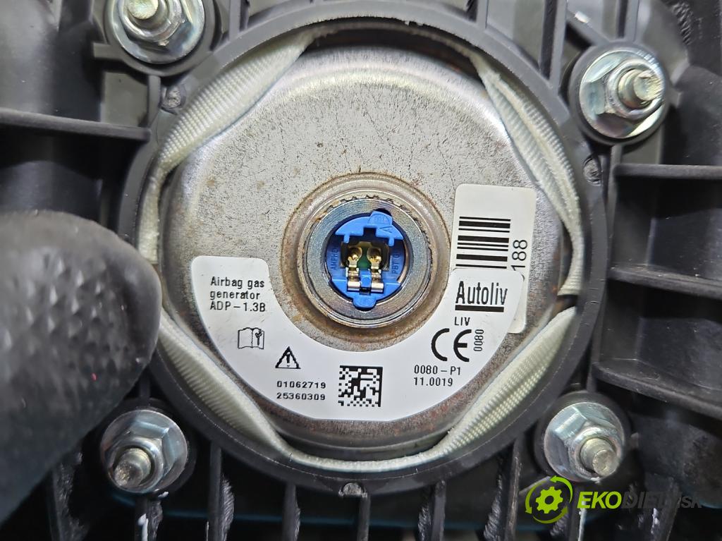Dacia Dokker 2012- 1.5 dci 95 HP manual 70 kW 1461 cm3 5- airbag vzduch: spolujezdce: 985253703R (Airbag)