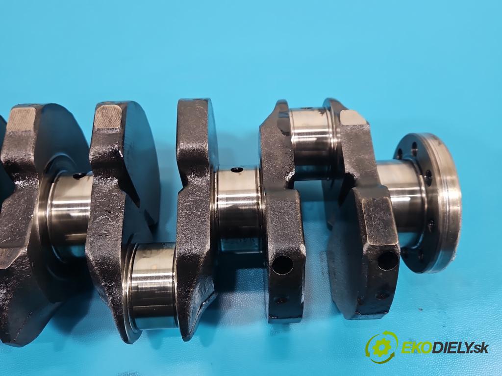 Toyota Rav4 II 2000-2005 2.0 D4D 1CD 133 HP manual 98 kW 1995 cm3 5- Hřídel: kľukový 1CD (Blok motora ostatné)