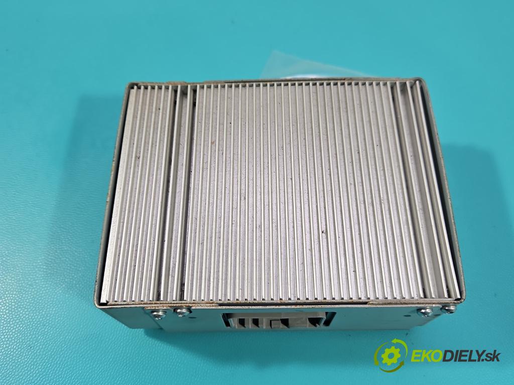 Ford Fusion USA 2012-2020 2.0 EcoBoost: 241KM automatic 177 kW 1999 cm3 4- střídač: prúd DS7T-19G317-AD