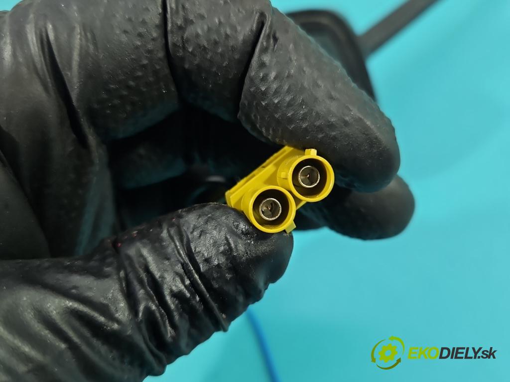 Ford Fusion USA 2012-2020 2.0 EcoBoost: 241KM automatic 177 kW 1999 cm3 4- Antena HJ5T-19G461-BA