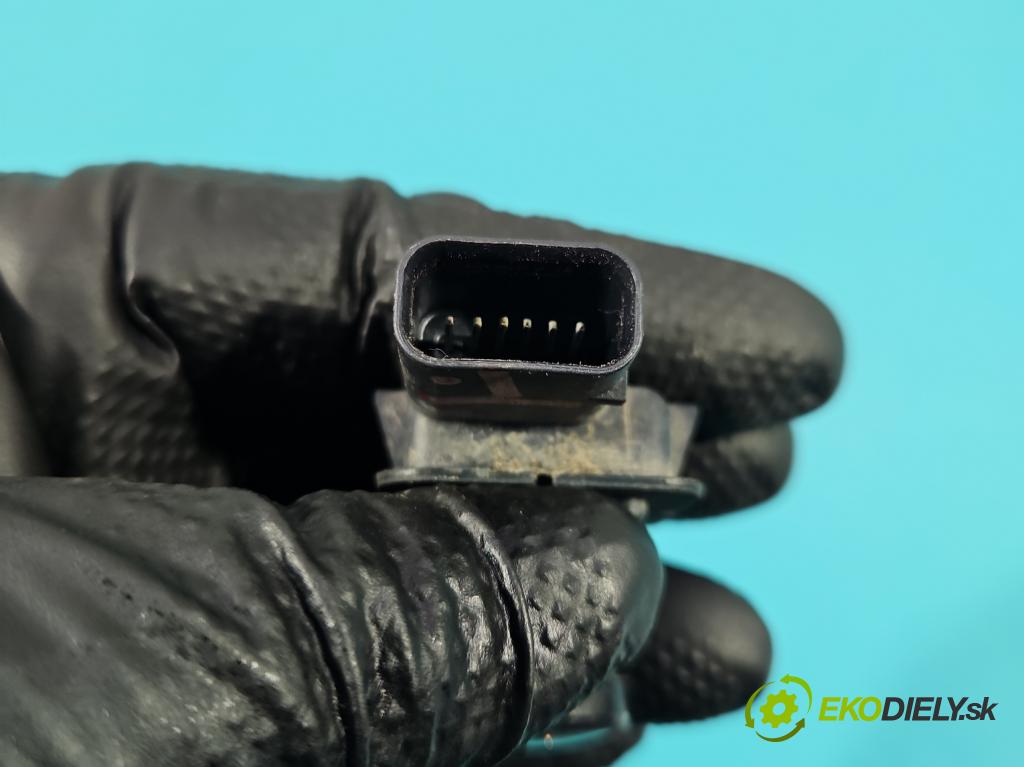 Ford Fusion USA 2012-2020 2.0 EcoBoost: 241KM automatic 177 kW 1999 cm3 4- Kamera cúvania HS7T-19G490-AC