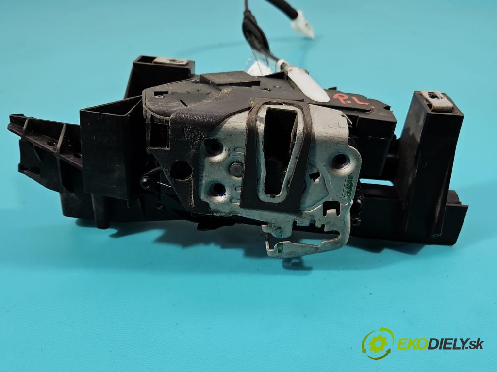 Ford Fusion USA 2012-2020 2.0 EcoBoost: 241KM automatic 177 kW 1999 cm3 4- zámek přední levý FS7A-5421813-CA