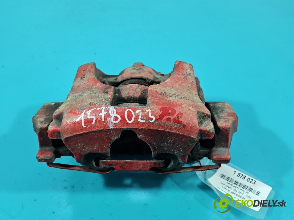 Ford Fusion USA 2012-2020 2.0 EcoBoost: 241KM automatic 177 kW 1999 cm3 4- brzdič predné ľavý  (Kľučka dverí ostatné)