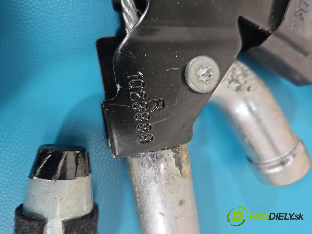 Hyundai Tucson I 2004-2009 2.0 16V XD20: 141 HP  104 kW 1975 cm3 5- airbag vzduchové soubor: