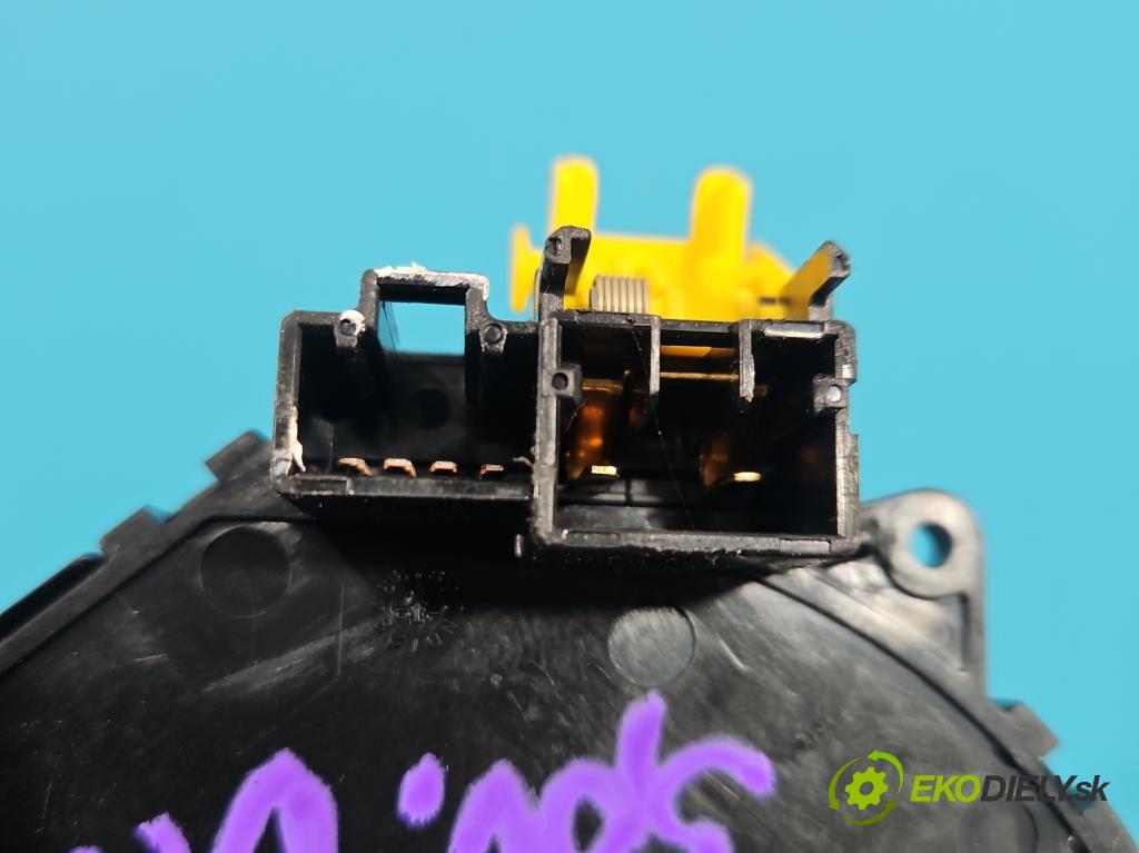 Hyundai Tucson I 2004-2009 2.0 16V XD20: 141 HP  104 kW 1975 cm3 5- airbag vzduchové soubor: