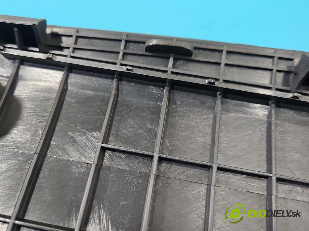 Hyundai Tucson I 2004-2009 2.0 16V XD20: 141 HP  104 kW 1975 cm3 5- airbag vzduchové soubor: