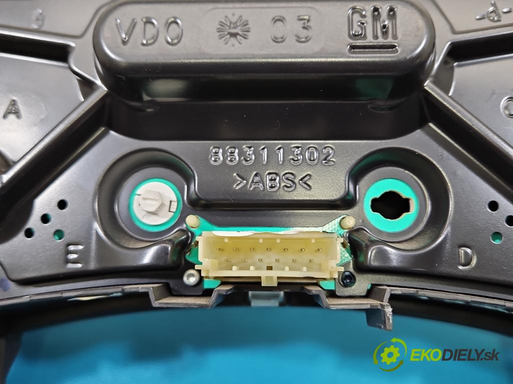 Opel Corsa C 2000-2006 1.2 16V 75 HP manual 55 kW 1199 cm3 3- riadiaca jednotka motora 0261207962