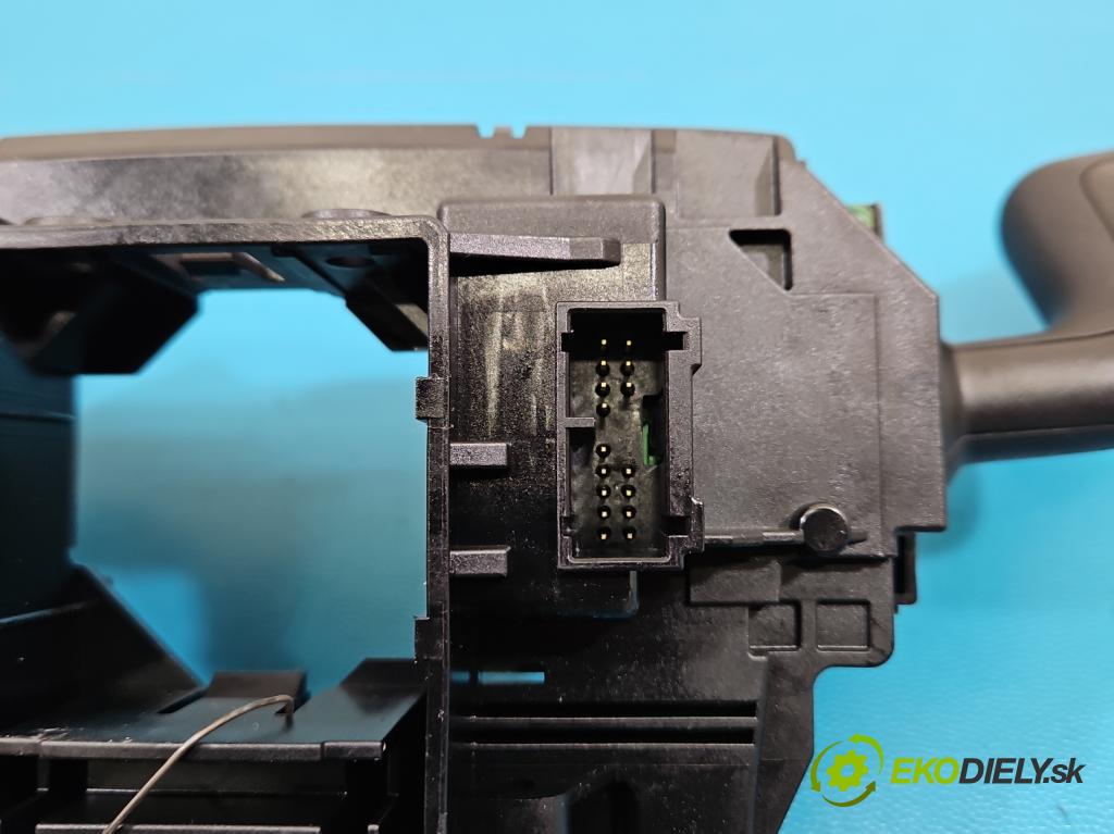 Jaguar F-Pace 16- 2.0d 241KM automatic 177 kW 1999 cm3 5- prepínač komplex: HPLA-13N064-TB (Prepínacie páčky pod volantom)