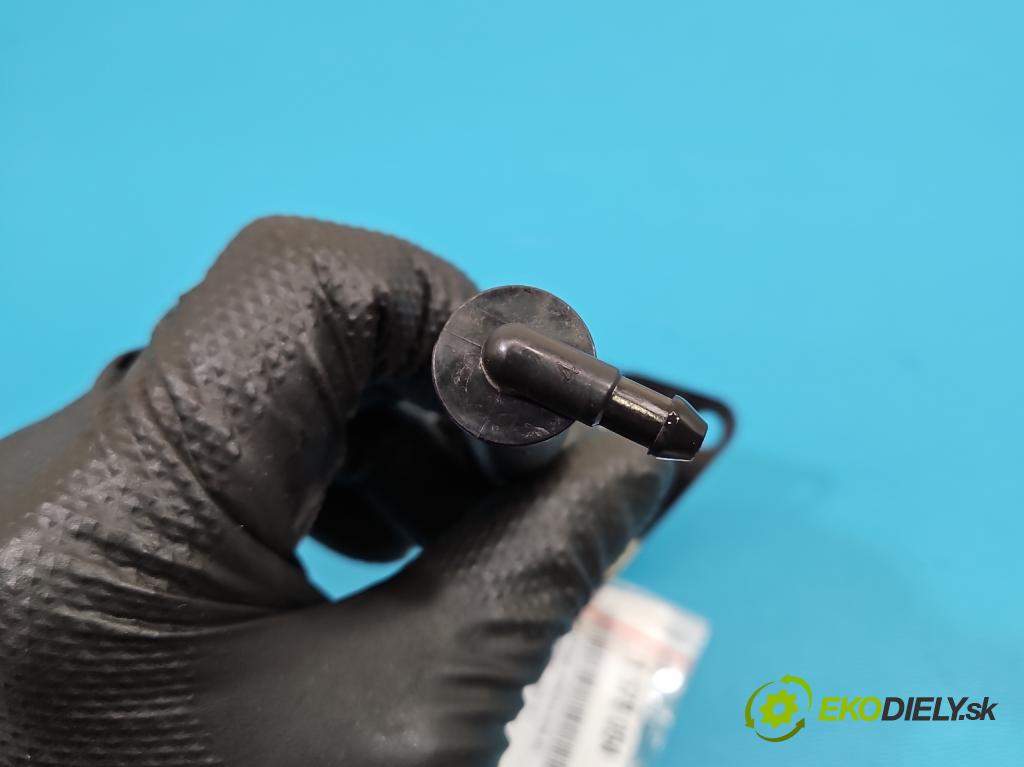 Jaguar F-Pace 16- 2.0d 241KM automatic 177 kW 1999 cm3 5- ostrekovač reflektor: ľavý GX63-13K131-AC (Motorček ostrekovačov)