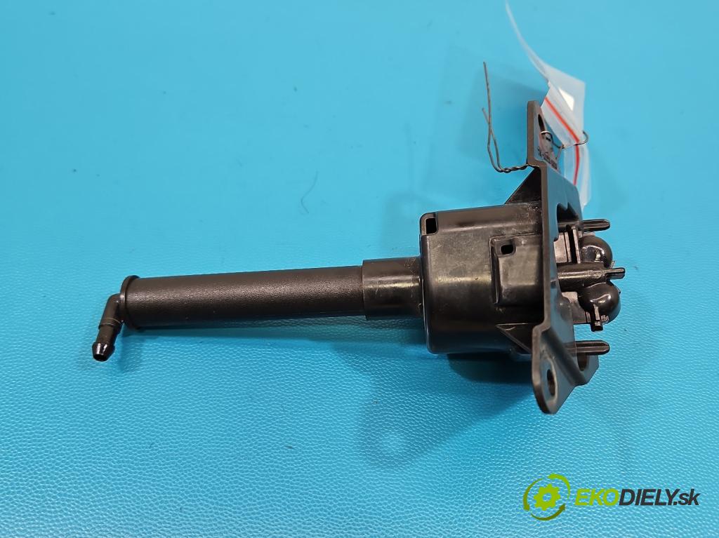 Jaguar F-Pace 16- 2.0d 241KM automatic 177 kW 1999 cm3 5- ostřikovač reflektor: pravý GX63-13K130-AC