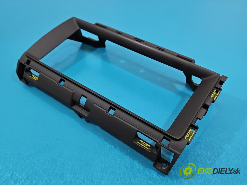 Jaguar F-Pace 16- 2.0d 241KM automatic 177 kW 1999 cm3 5- rameček rádia 09866-000