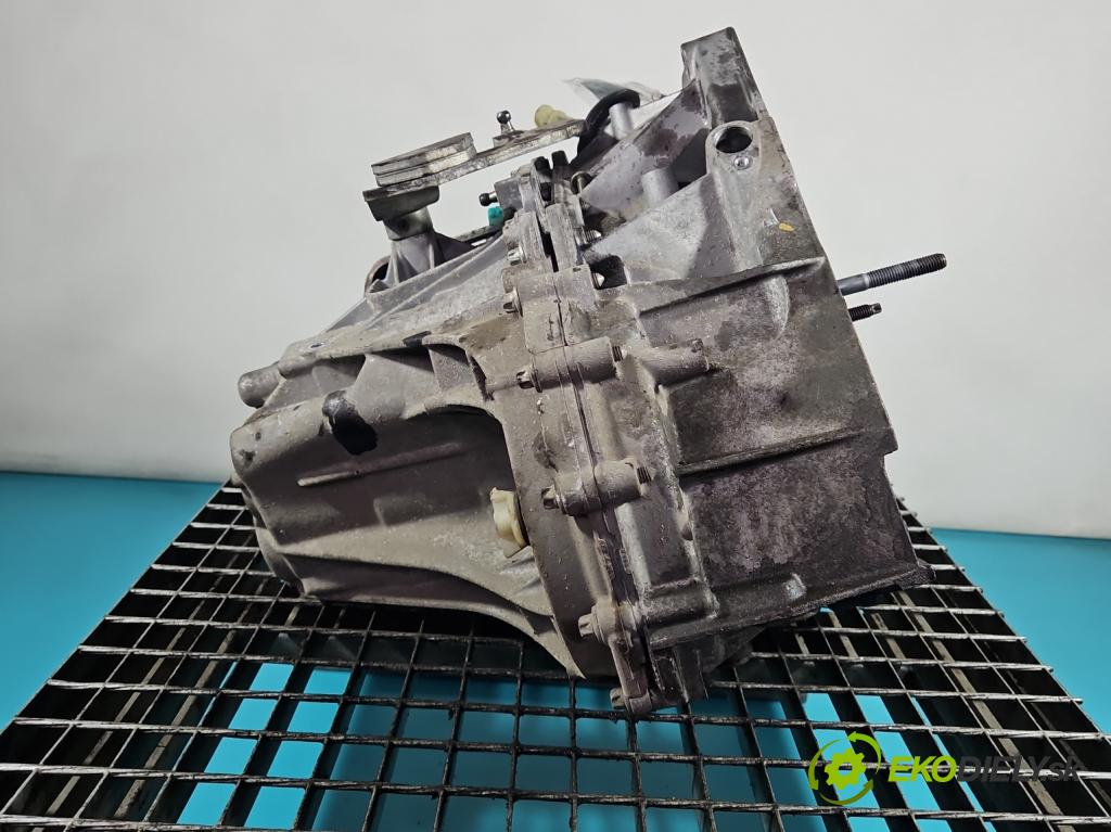 Dacia Dokker 2012- 1.5 dci 95 hp manual 70 kW 1461 cm3 5- převodovka stupňová manual TL4358
