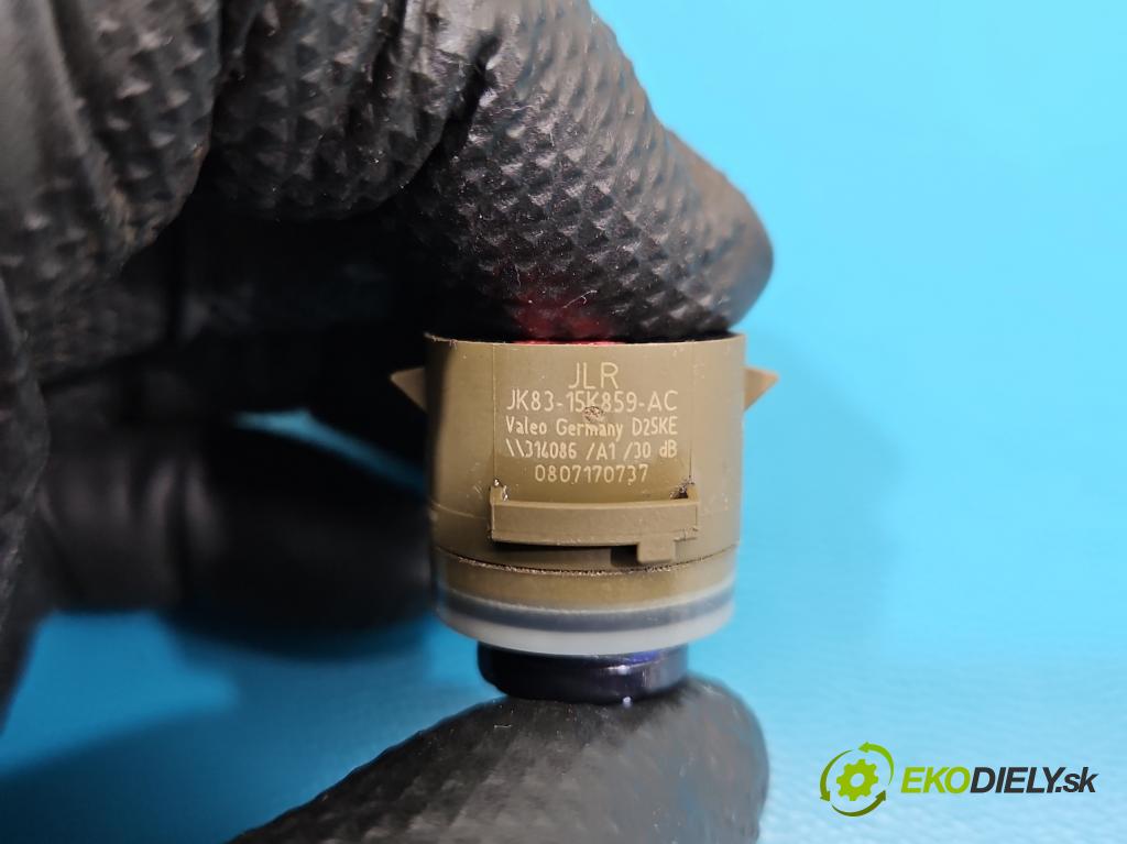 Jaguar F-Pace 16- 2.0d 241KM automatic 177 kW 1999 cm3 5- snímač parkovaní: JK83-15K859-AC