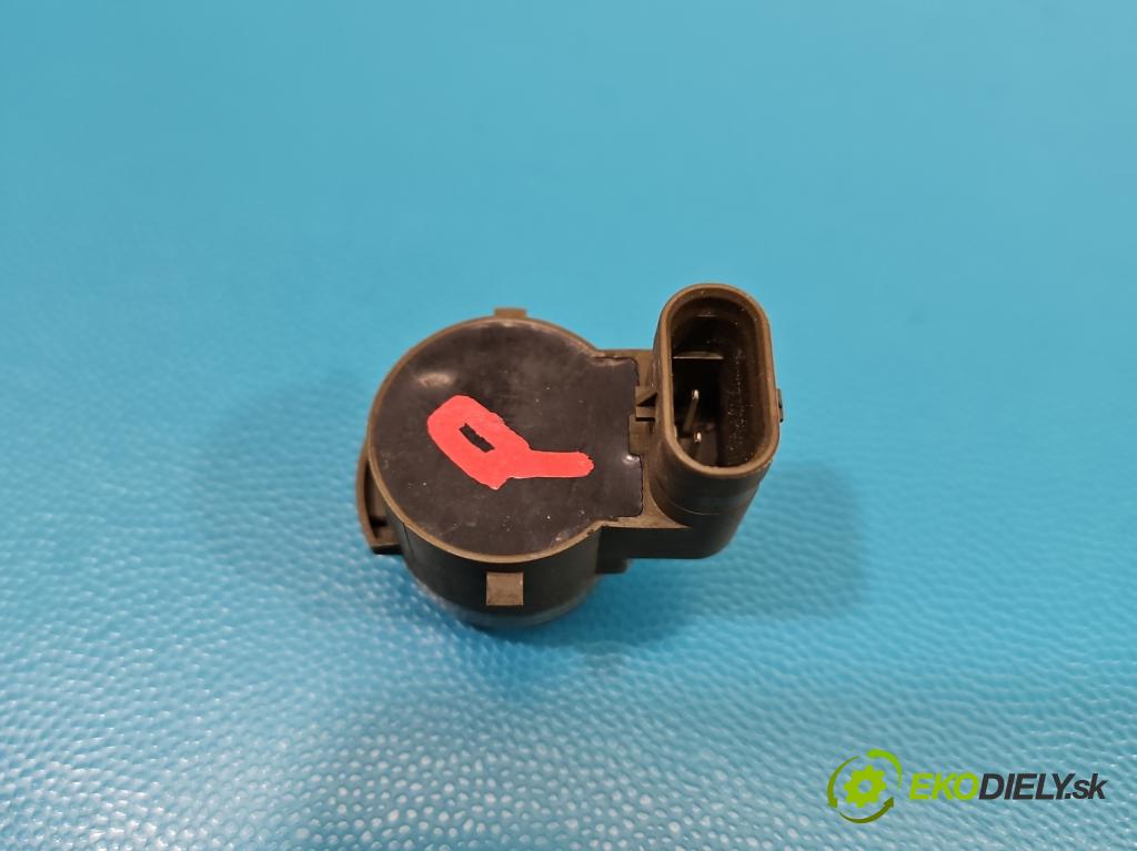 Jaguar F-Pace 16- 2.0d 241KM automatic 177 kW 1999 cm3 5- snímač parkovaní: JK83-15K859-CC