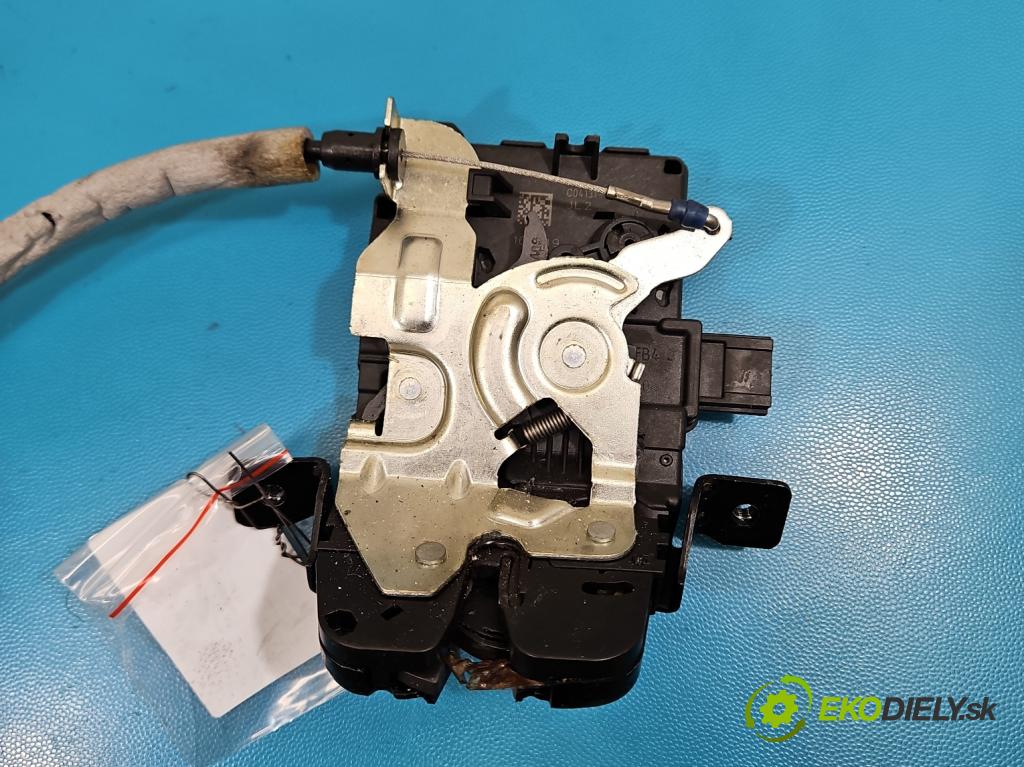 Jaguar F-Pace 16- 2.0d 241KM automatic 177 kW 1999 cm3 5- zámek kufrových dveří zadní 404C10AD