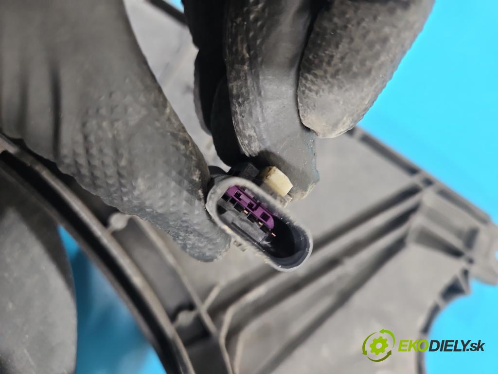 Jaguar F-Pace 16- 2.0d 241KM automatic 177 kW 1999 cm3 5- Ventilátor chladiča HK83-8C607-AF