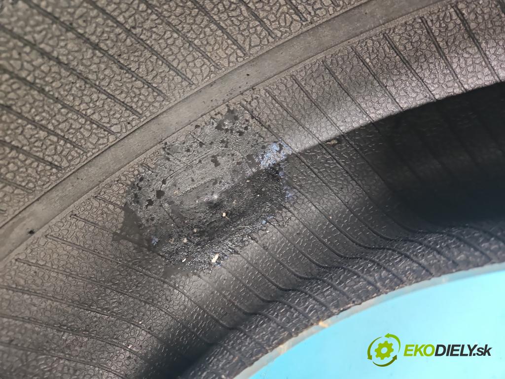 Toyota Corolla E21 2019- 1.8 16V 98 hp automatic 72 kW 1798 cm3 4- pneumatiky: celoročné para