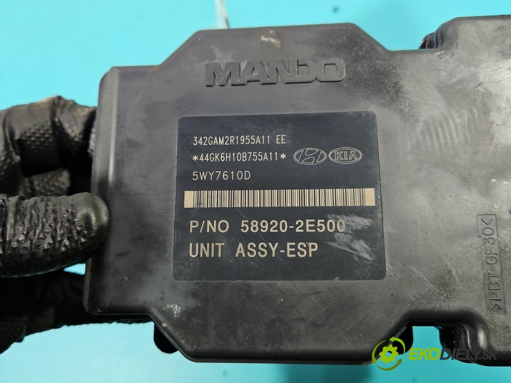 Hyundai Tucson I 2004-2009 2.0 16V XD20: 141 HP  104 kW 1975 cm3 5- čerpadlo abs 58920-2E500 (Pumpa ABS)