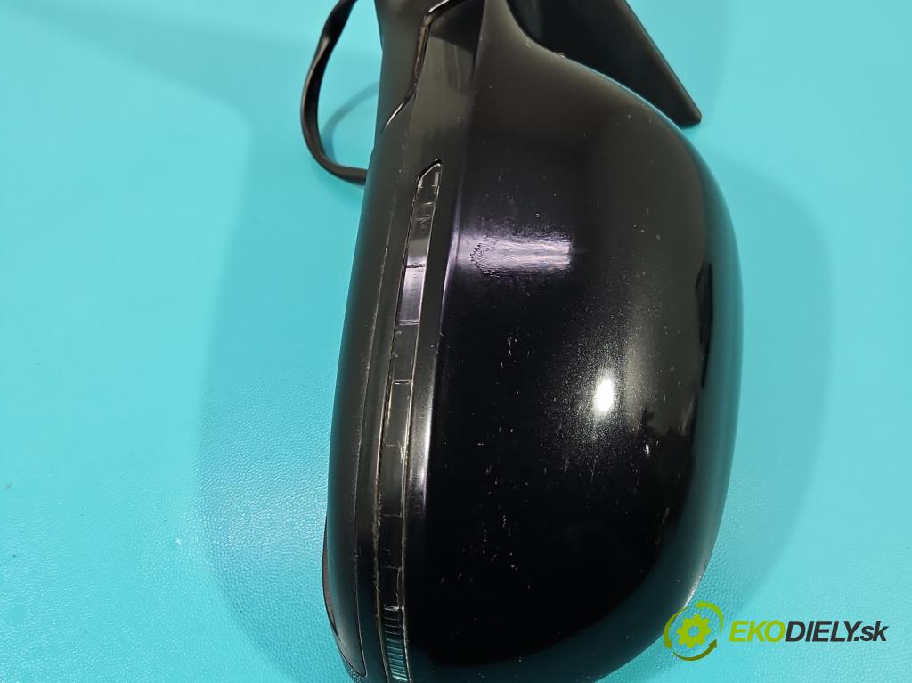 Audi A5 8T 2007-2016 1.8 TFSI 170 hp manual 125 kW 1798 cm3 2- zpětné zrcátko levé  (Klika dveří ostatní)