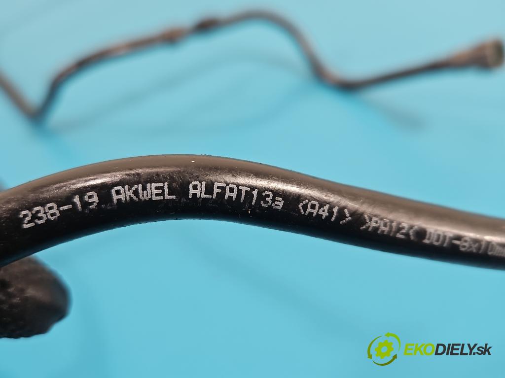 Dacia Dokker 2012- 1.5 dci 95 HP manual 70 kW 1461 cm3 5- rúrka palivovy X215100