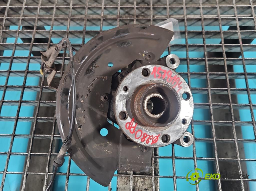 Dacia Dokker 2012- 1.5 dci 95 hp manual 70 kW 1461 cm3 5- náboj pravé  (Náboj kola)