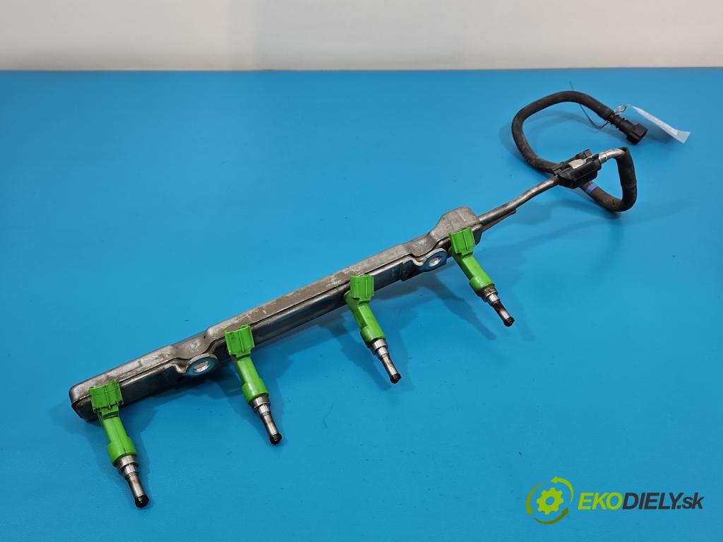 Lexus NX I 2014-2021 2.5 16V 155 HP automatic 114 kW 2494 cm3 5- vstrek 23250-36010 (Vstrekovač paliva)