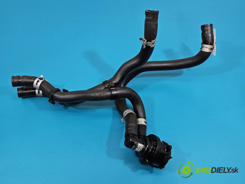 Lexus NX I 2014-2021 2.5 16V 155 HP automatic 114 kW 2494 cm3 5- pompa obehu voda: 064100-1301