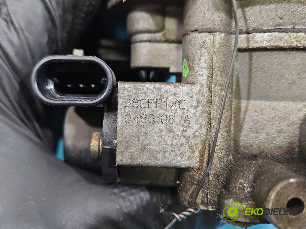 Fiat Siena 1.2 8V 73 HP manual 54 kW 1242 cm3 4- klapka  (Škrtiaca klapka)