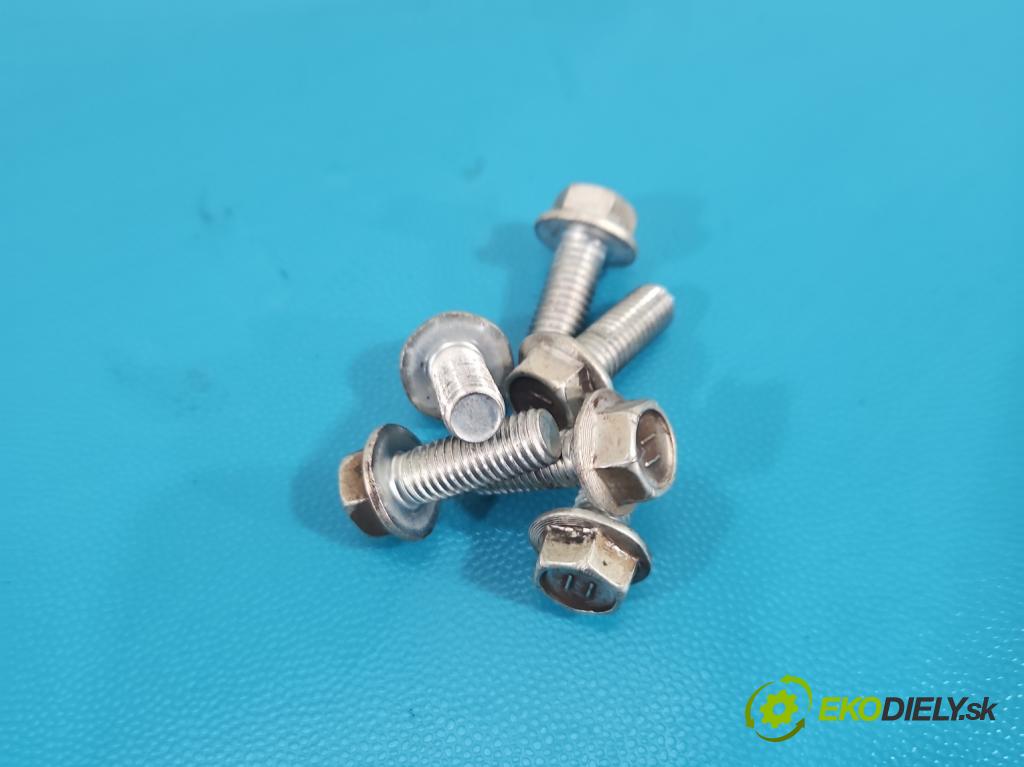 Lexus NX I 2014-2021 2.5 16V 155 HP automatic 114 kW 2494 cm3 5- Spojka: 5F031059 (Spojková sada)