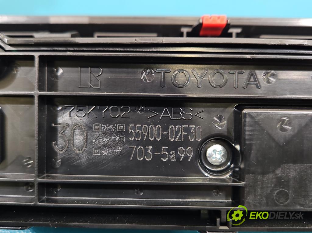 Toyota Corolla E21 2019- 1.8 16V 98 HP automatic 72 kW 1798 cm3 4- panel kúrenia 55900-02F30