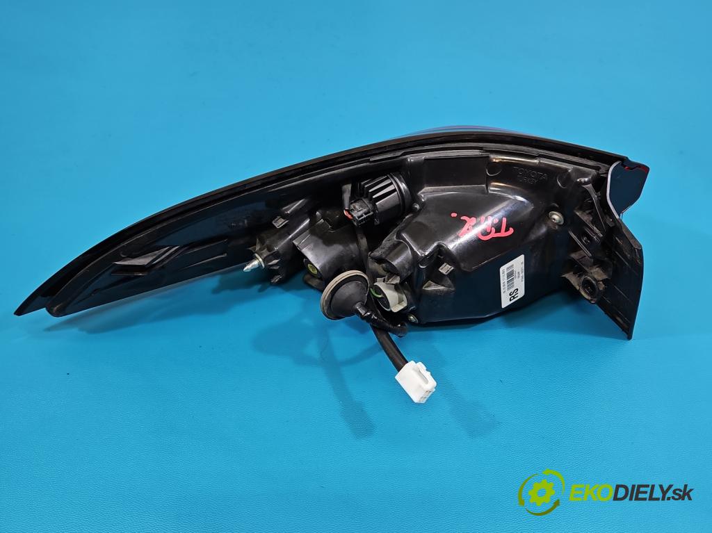 Toyota Corolla E21 2019- 1.8 16V 98 hp automatic 72 kW 1798 cm3 4- světlo zadní pravé 81550-02D11-00 (Klika dveří ostatní)