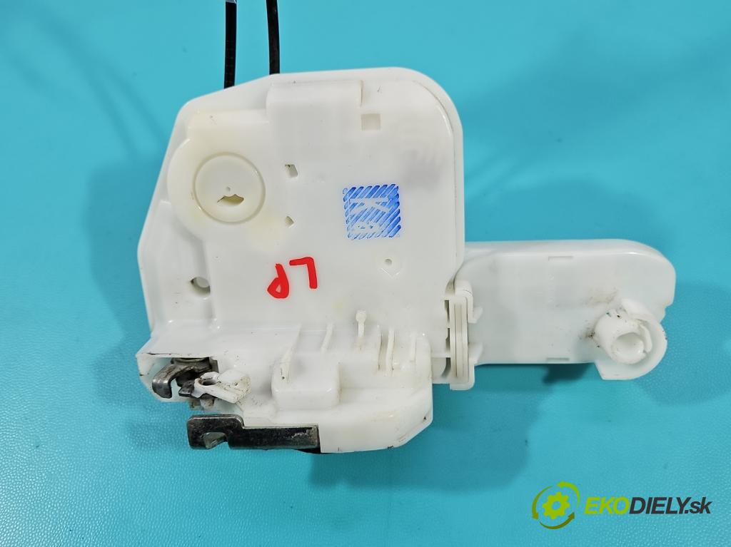 Mitsubishi Eclipse Cross  1.5 T 163 HP manual 120 kW 1499 cm3 5- zámok predné ľavý