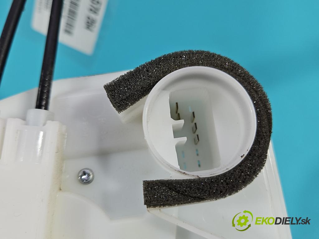 Mitsubishi Eclipse Cross  1.5 T 163 HP manual 120 kW 1499 cm3 5- zámok predné pravý