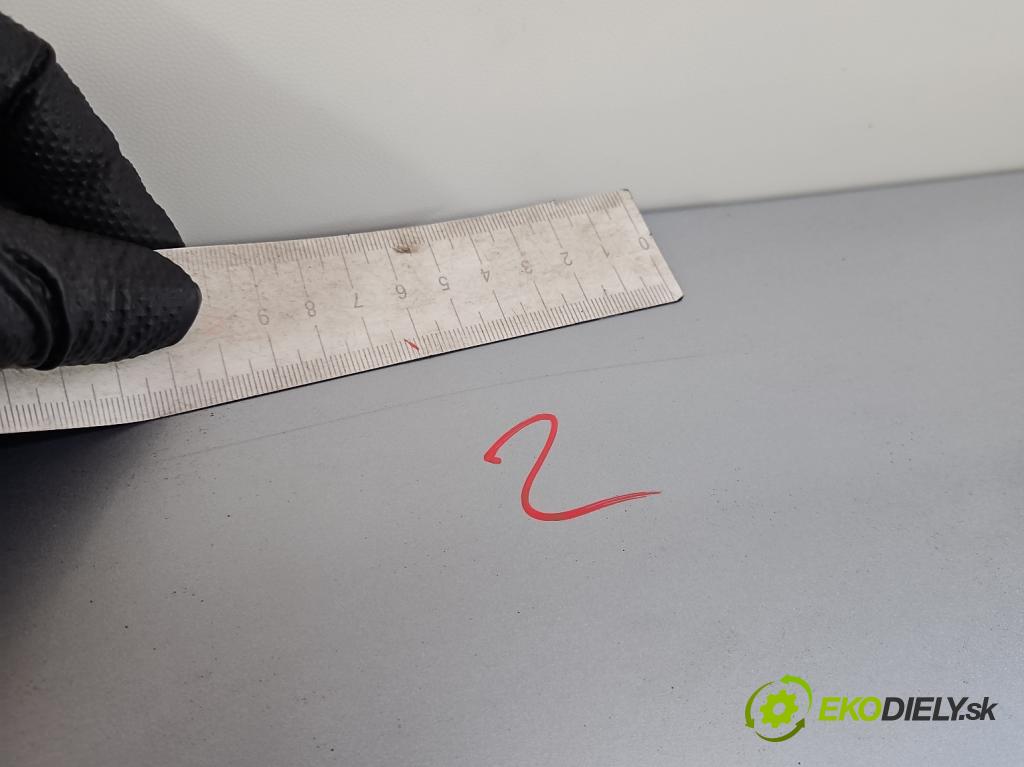 Vw Passat B6 2005-2010 2.0 TFSI 200 HP automatic 147 kW 1984 cm3 5- zadna kufor  (Kapota zadná (kufor))