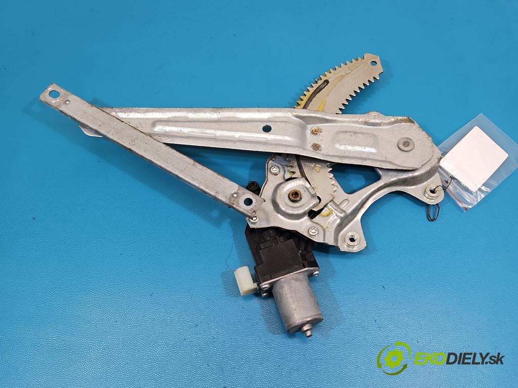 Mitsubishi Eclipse Cross  1.5 T 163 hp manual 120 kW 1499 cm3 5- mechanismus stahování zadní levý 5713A510