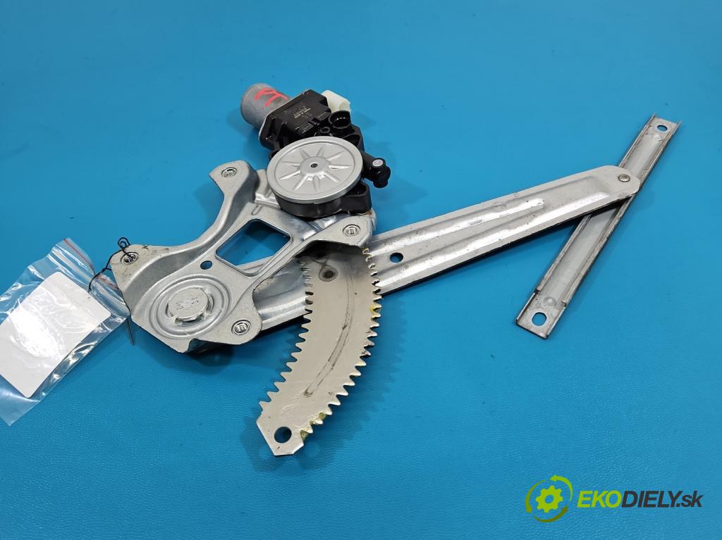 Mitsubishi Eclipse Cross  1.5 T 163 hp manual 120 kW 1499 cm3 5- mechanismus stahování zadní pravý 5713A509