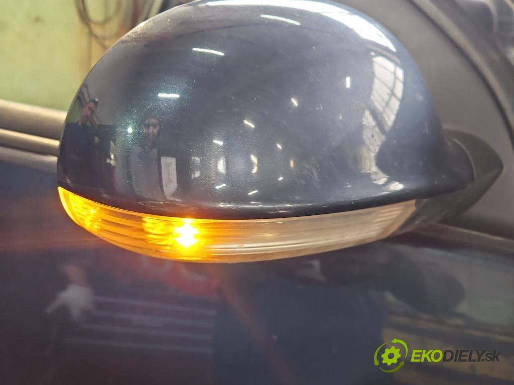 Vw Golf V 2003-2009 1.6 FSI 116 HP manual 85 kW 1598 cm3 5- zrkadlo pravé  (Kľučka dverí ostatné)