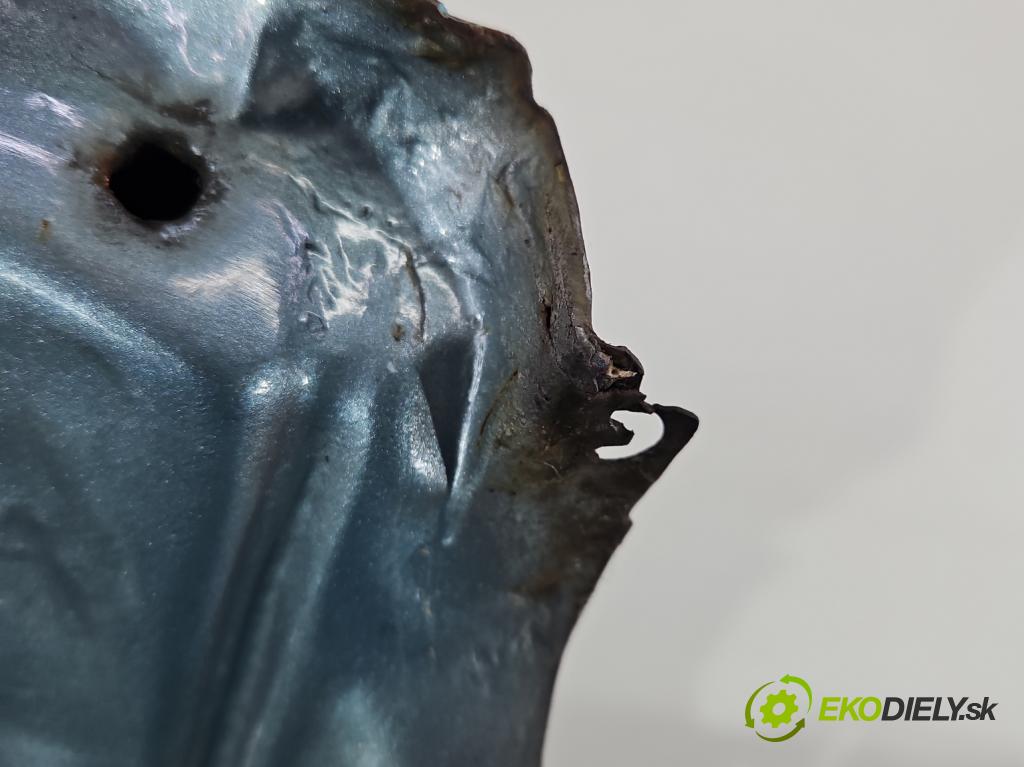 Hyundai Tucson I 2004-2009 2.0 16V XD20: 141 hp  104 kW 1975 cm3 5- kapota přední