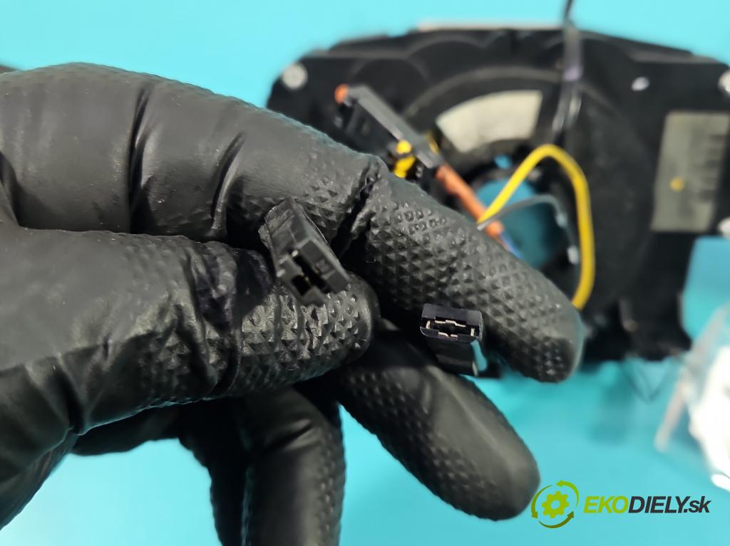 Citroen C3 I 2002-2009 1.4 hdi 68 hp manual 50 kW 1398 cm3 5- Přepínač sdružený 96474013XT (Páčky pod volantem)