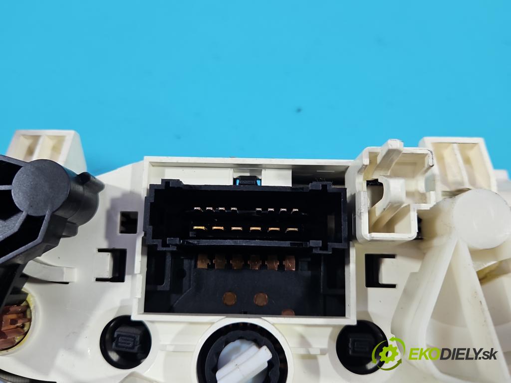 Citroen C3 I 2002-2009 1.4 hdi 68 HP manual 50 kW 1398 cm3 5- panel kúrenia F664480V