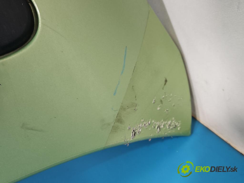 Citroen C3 I 2002-2009 1.4 hdi 68 HP manual 50 kW 1398 cm3 5- nárazník predné  (Kľučka dverí ostatné)