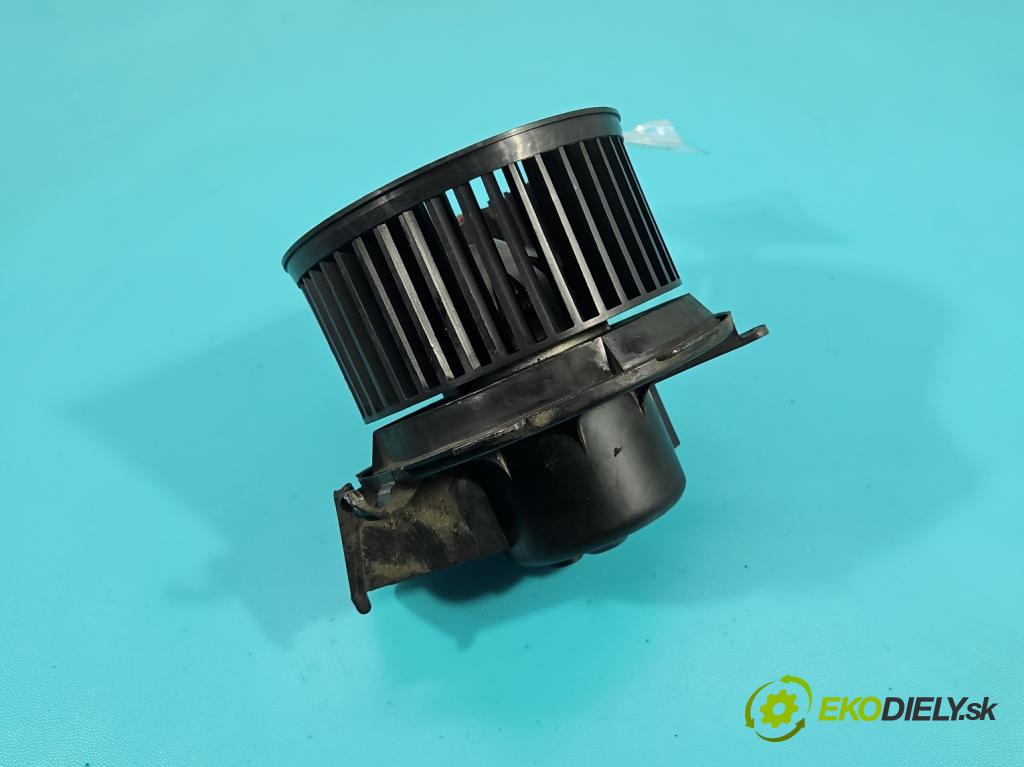 Citroen Xsara Picasso 2.0 hdi 110 HP manual 81 kW 1997 cm3 5- ventilátor vzduchu 64245