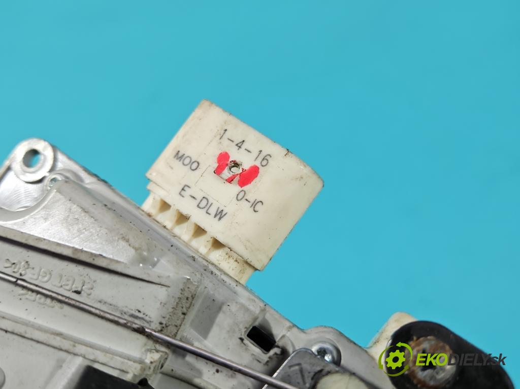 Audi A5 8T 2007-2016 1.8 TFSI 170 HP manual 125 kW 1798 cm3 2- zámok predné ľavý 8J1837015A