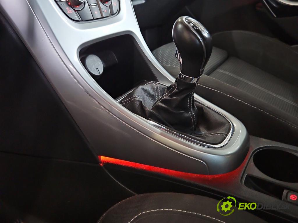 Opel Astra IV 2009-2015 1.4 T 140 HP manual 103 kW 1364 cm3 5- podsvietenie 1853054