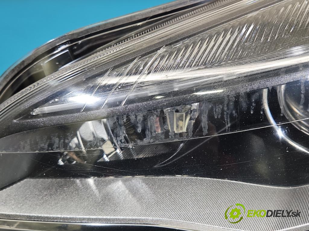 Opel Astra IV 2009-2015 1.4 T 140 HP manual 103 kW 1364 cm3 5- Reflektor: ľavý 13253650 (Kľučka dverí ostatné)