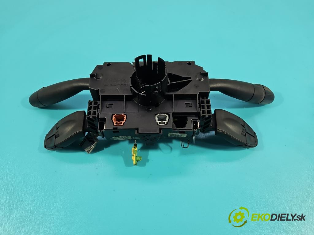 Citroen Xsara Picasso 2.0 hdi 110 HP manual 81 kW 1997 cm3 5- prepínač komplex: 96574674XT (Prepínacie páčky pod volantom)