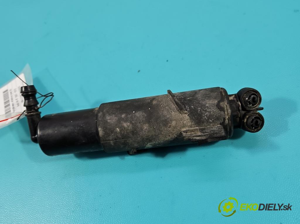 Audi A5 8T 2007-2016 1.8 TFSI 170 hp manual 125 kW 1798 cm3 2- ostřikovač reflektor: levý 8T0955101 (Motorek ostřikovačů)