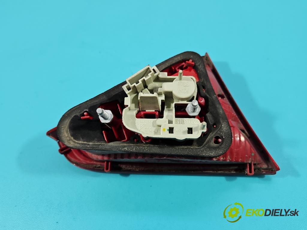 Audi A5 8T 2007-2016 1.8 TFSI 170 hp manual 125 kW 1798 cm3 2- světlo zadní pravé 8T0945094 (Klika dveří ostatní)